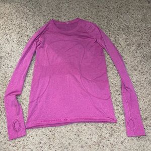 Light pink/purple lululemon long sleeve shirt